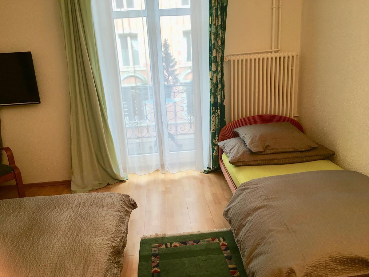 Dakini'S Bed & Breakfast Zurich Extérieur photo